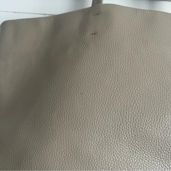 Cuyana Classic Easy Tote - Beige